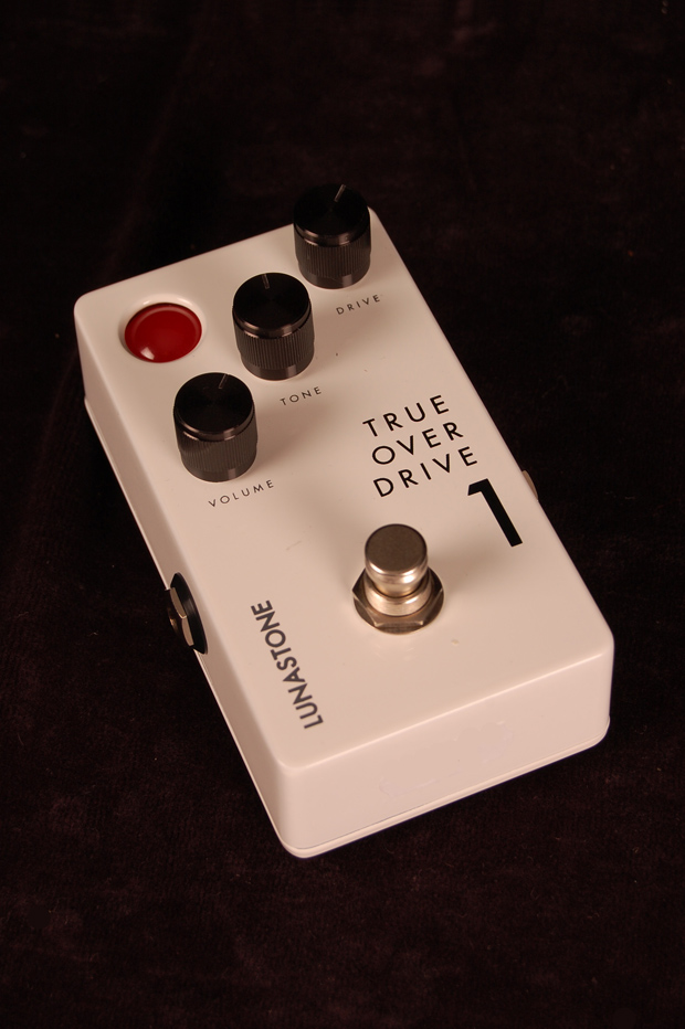 Lunastone True Overdrive 1