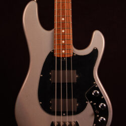 Music Man Sabre Classic Bass