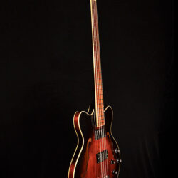 Höfner Verythin CT Long Scale Bass