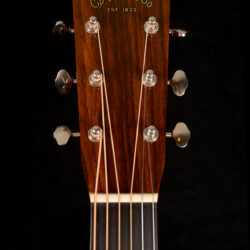 Martin 000-28EC