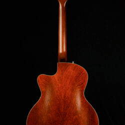 Godin 5th Avenue CW Kingpin II