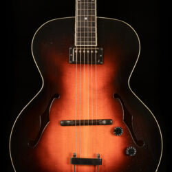 The Loar LH-600-VS