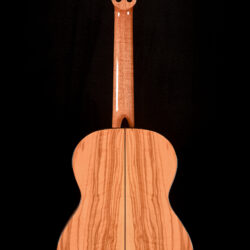 Alhambra Model 6 OLIVO