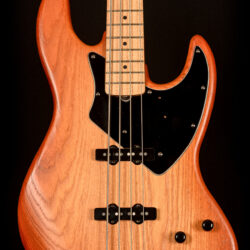 Mørch Bass