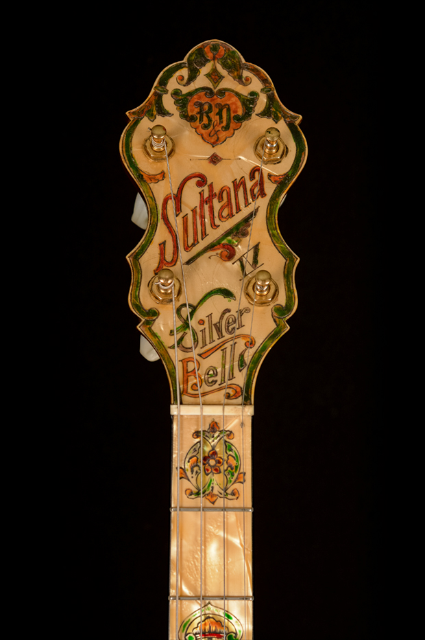 Bacon & Day Silver Bell No 4 1930 Tenor Banjo