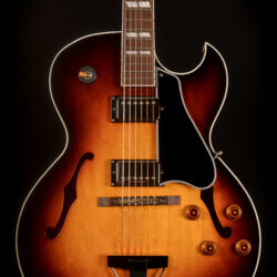 Tokai FA268 VS