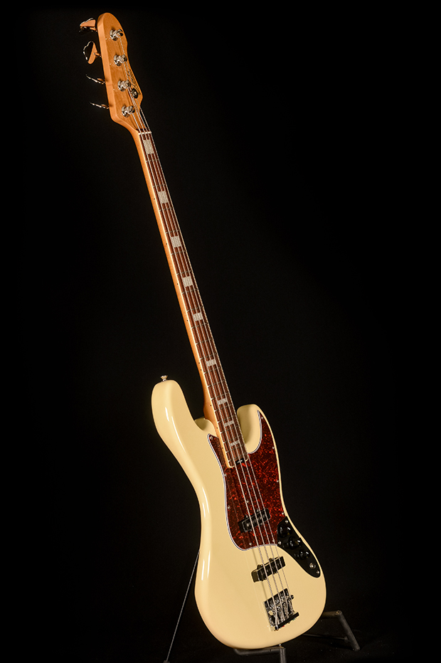 Blade B1 Classic Bass