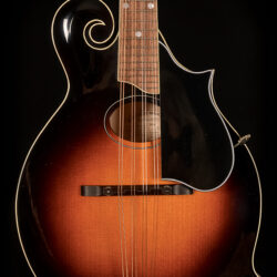 Kentucky KM-670 Mandolin