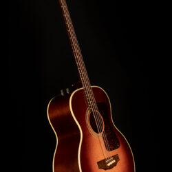Guild B30-CE-SB Acoustic Bass