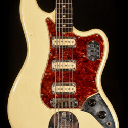 Fender VI 6-string Bass