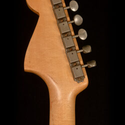 Fender VI 6-string Bass