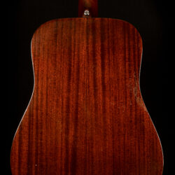 Martin D-18 2011