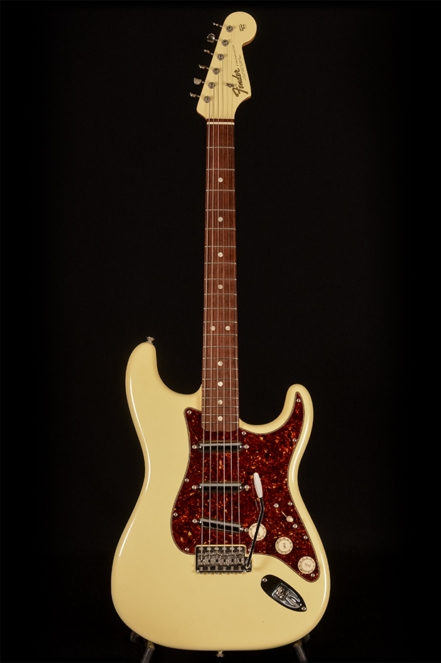 Fender Custom Shop 1965 “Lipstick” Stratocaster NOS Olympic White 2004