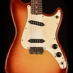 Fender Duo Sonic 1962 body front image view