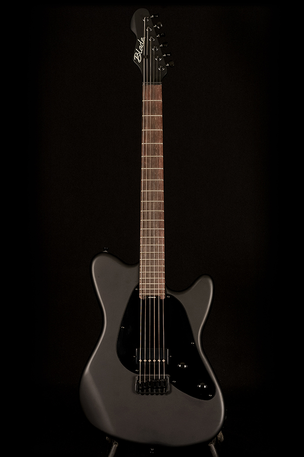 Blade Bulldozer I Matt Black