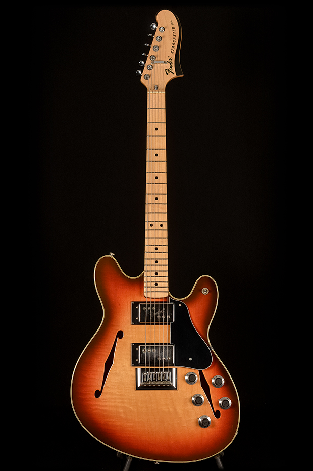 Fender Starcaster 1976 Sunburst | Woodstock Guitars