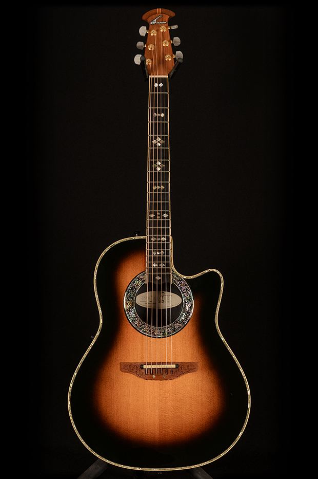オベーション Custom Legend 1869-1 Ovation 1869 Custom Legend Acoustic-Electric Black Used - 440 USED