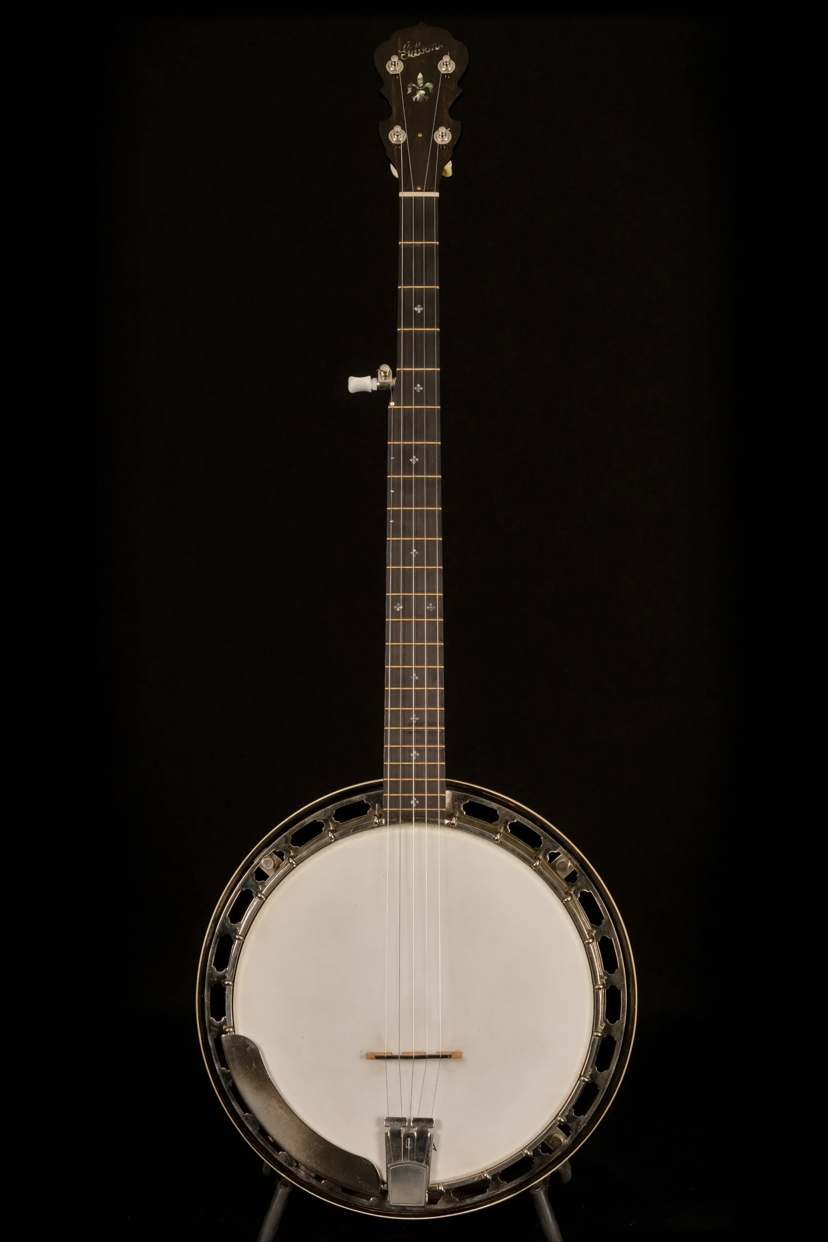 Gibson/Oriole Tenor Banjo 1920s