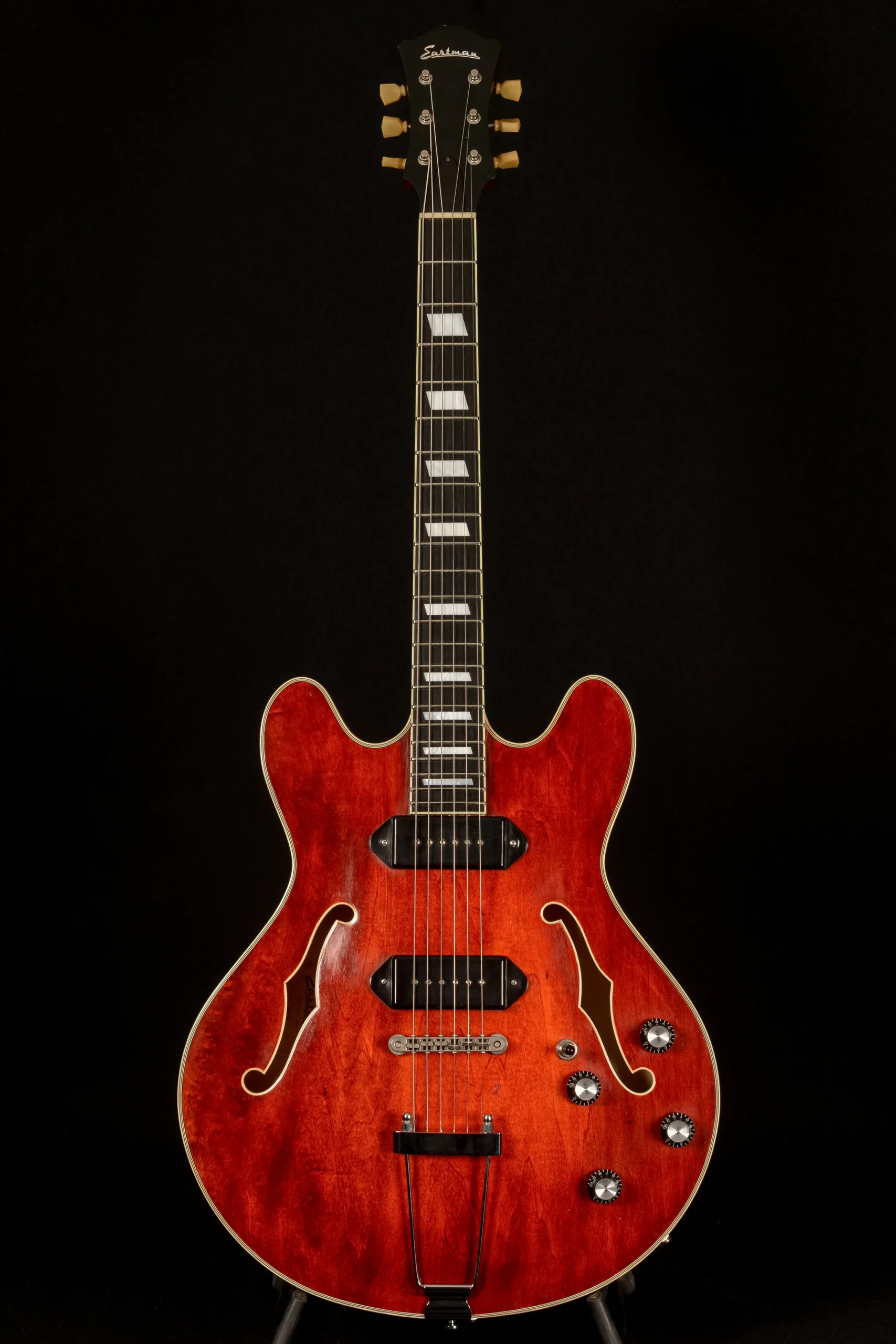 Eastman T64/v Antique Red
