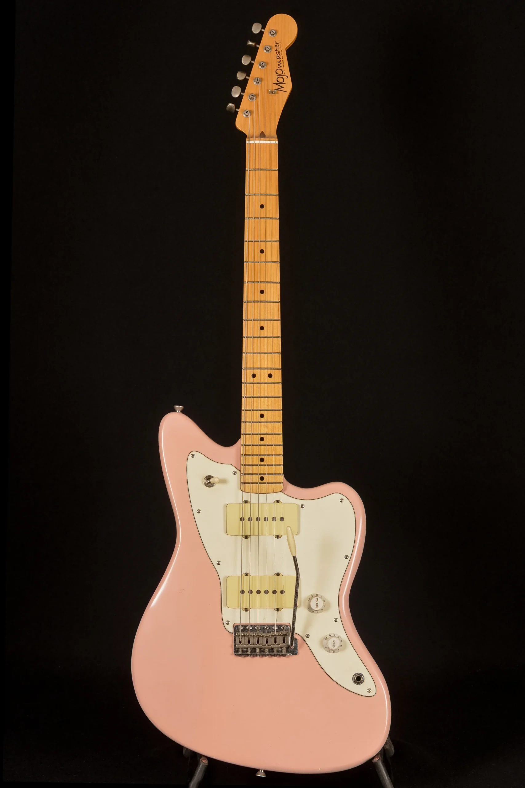 Mojomaster J-Type Pelican Pink